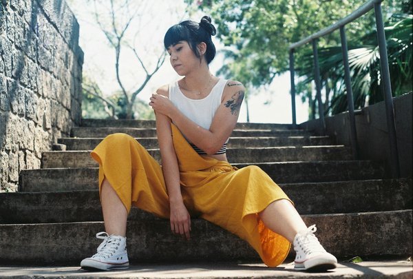 What are the signs of a healthy pet?